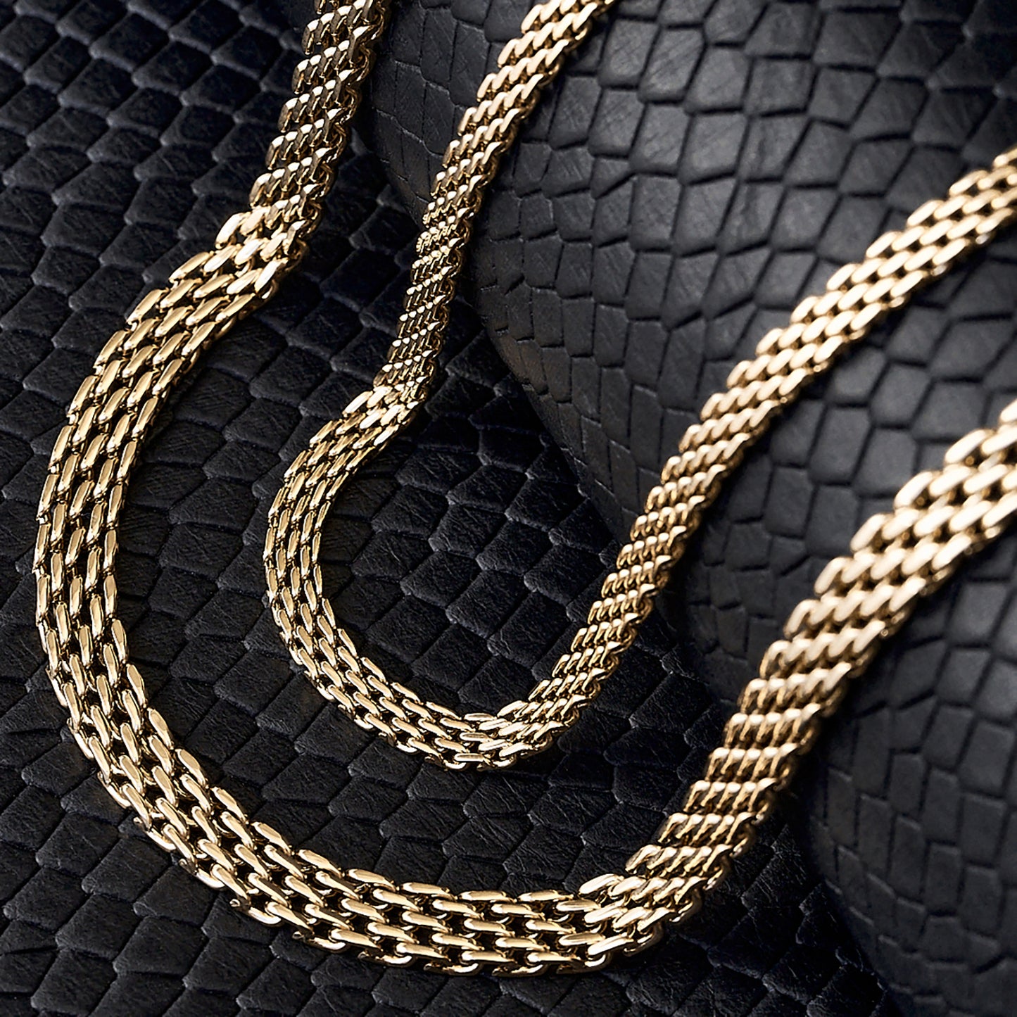 Cadena Chinesca Hombre