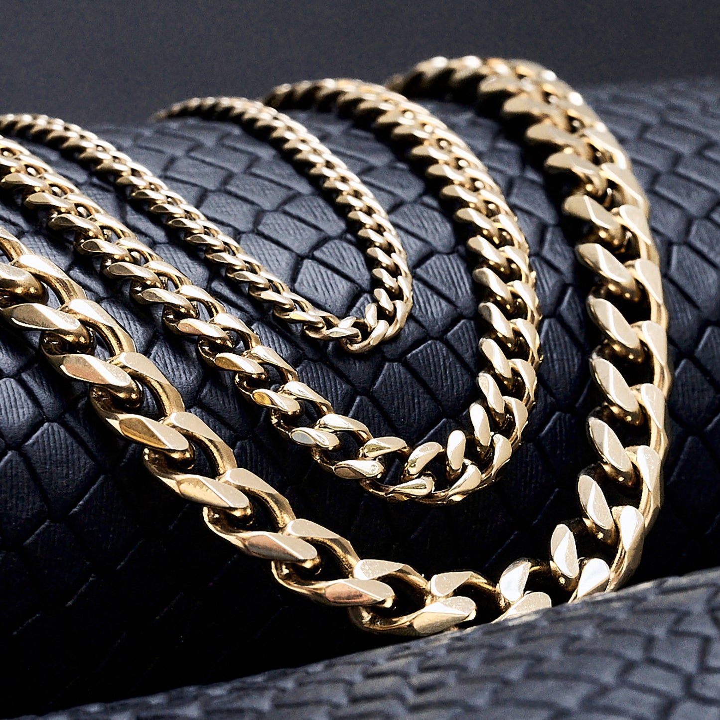 Cadena Cubana Hombre